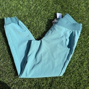 Figs Zamora Hydrogreen scrub bottom